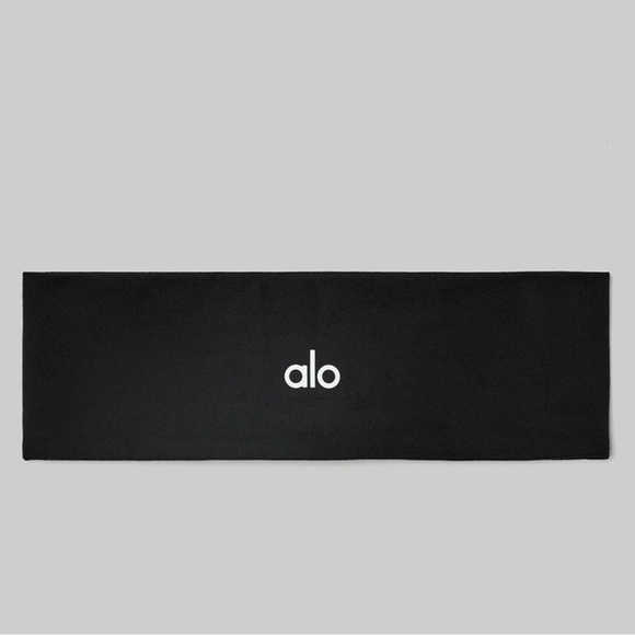 Alo Black Yoga Headband🎉Final deal - Picture 2 of 9
